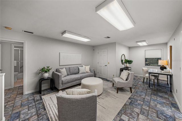 16 COVENTRY DRIVE, Haines City, FL 33844