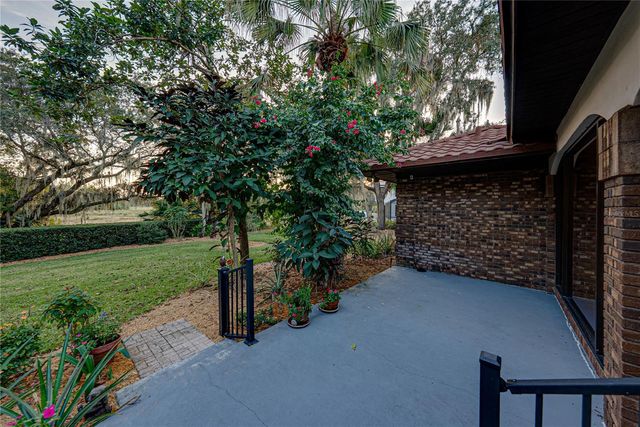 16 COVENTRY DRIVE, Haines City, FL 33844