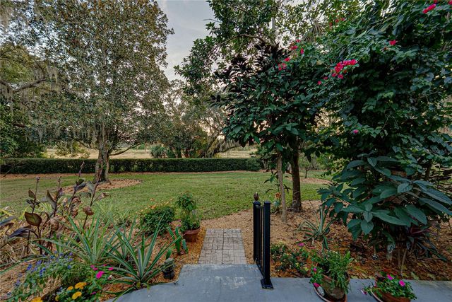 16 COVENTRY DRIVE, Haines City, FL 33844