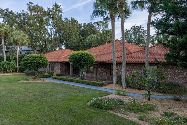 16 COVENTRY DRIVE, Haines City, FL 33844