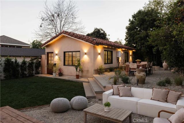 1817 N Avenue 55, Los Angeles, CA 90042