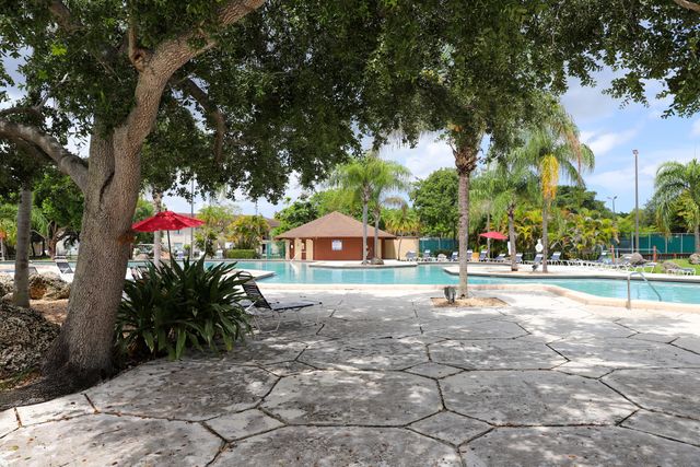 7019 SW 115th Place F31, Miami, FL 33173