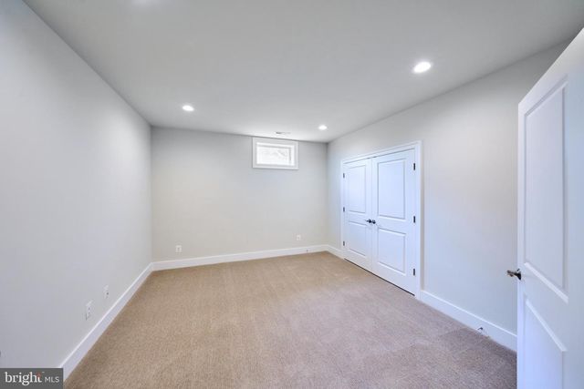 605 MEADOW LN SW, Vienna, VA 22180