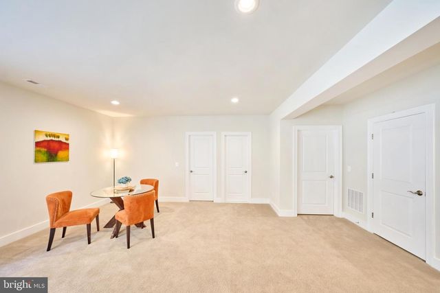 605 MEADOW LN SW, Vienna, VA 22180