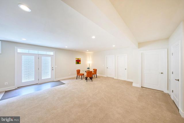 605 MEADOW LN SW, Vienna, VA 22180