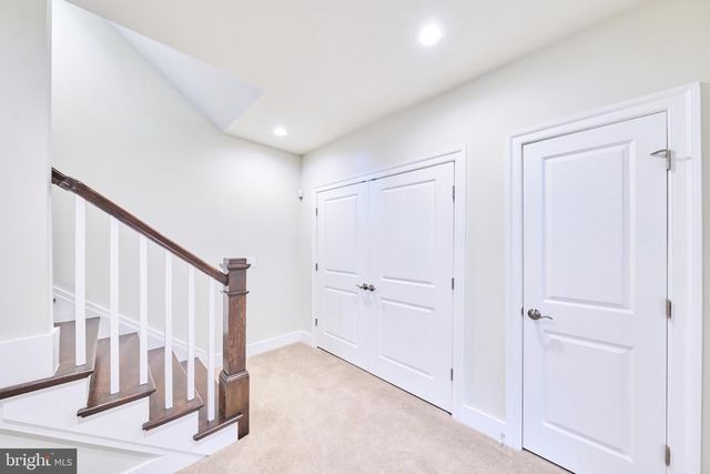 605 MEADOW LN SW, Vienna, VA 22180