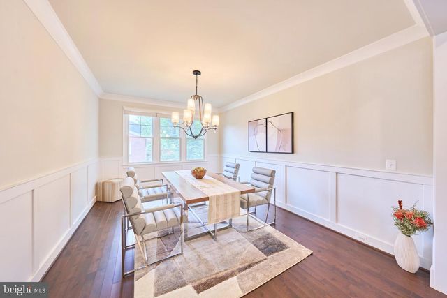 605 MEADOW LN SW, Vienna, VA 22180