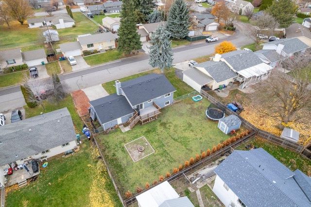 1120 N Warren Rd, Spokane Valley, WA 99216