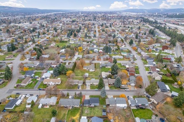 1120 N Warren Rd, Spokane Valley, WA 99216