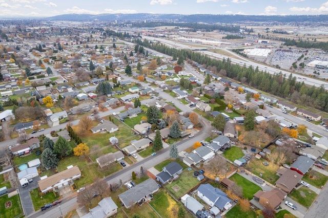 1120 N Warren Rd, Spokane Valley, WA 99216