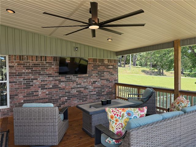 111 Alma Lane, Clarksville, AR 72830