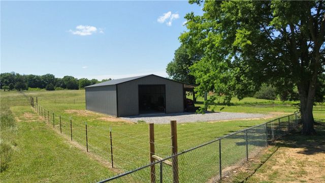 111 Alma Lane, Clarksville, AR 72830