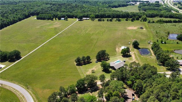 111 Alma Lane, Clarksville, AR 72830
