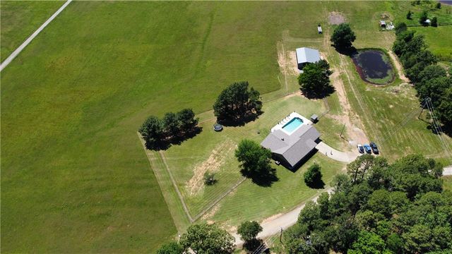 111 Alma Lane, Clarksville, AR 72830