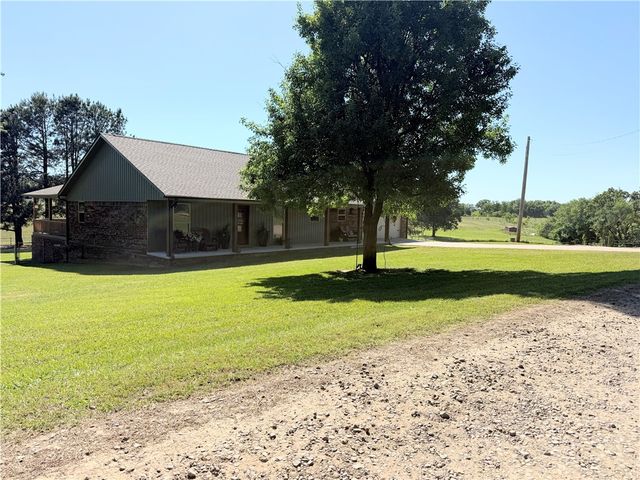 111 Alma Lane, Clarksville, AR 72830