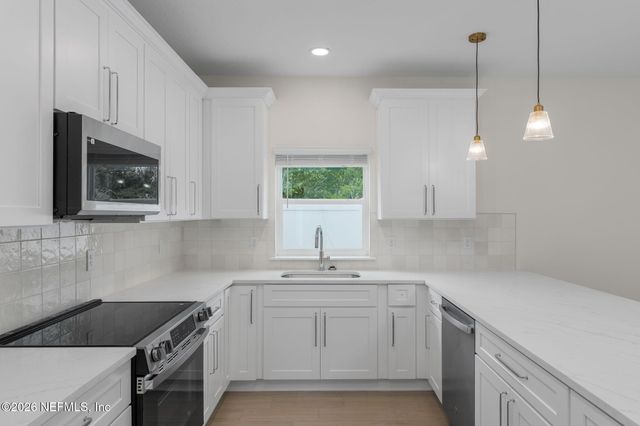 874 W 4TH Street, St. Augustine, FL 32084
