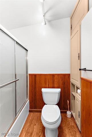 2479 Tibbetts Wick Road, Girard, OH 44420