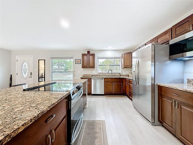 2400 GRANADA CIRCLE W, St Petersburg, FL 33712