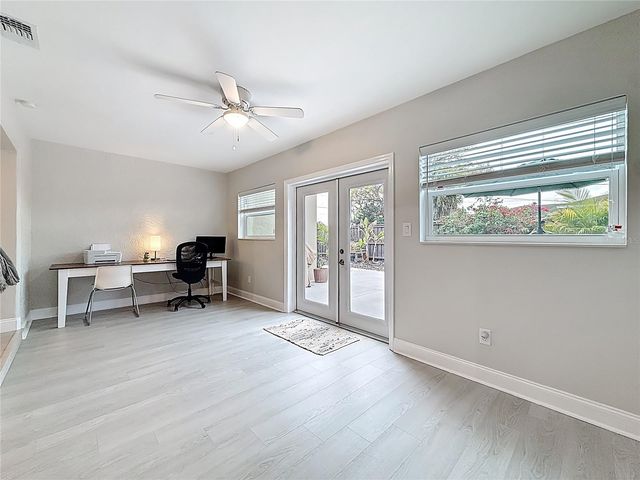 2400 GRANADA CIRCLE W, St Petersburg, FL 33712