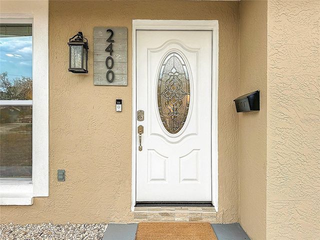 2400 GRANADA CIRCLE W, St Petersburg, FL 33712