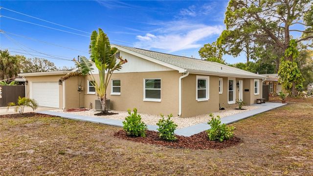 2400 GRANADA CIRCLE W, St Petersburg, FL 33712