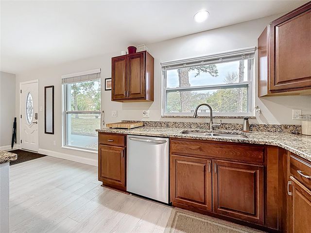 2400 GRANADA CIRCLE W, St Petersburg, FL 33712