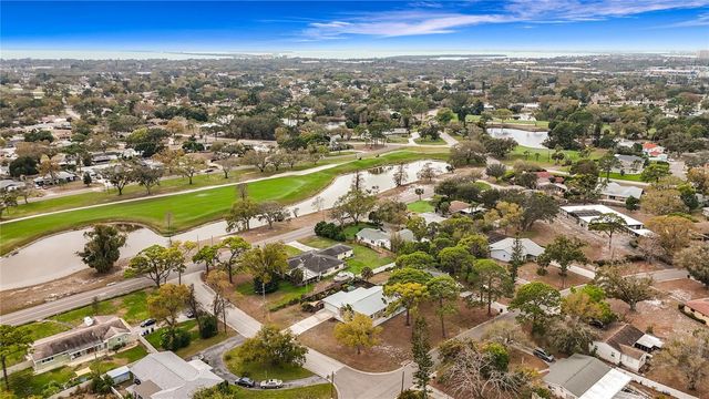 2400 GRANADA CIRCLE W, St Petersburg, FL 33712