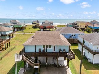 2608 Breaker Drive, Port Bolivar, TX 77650