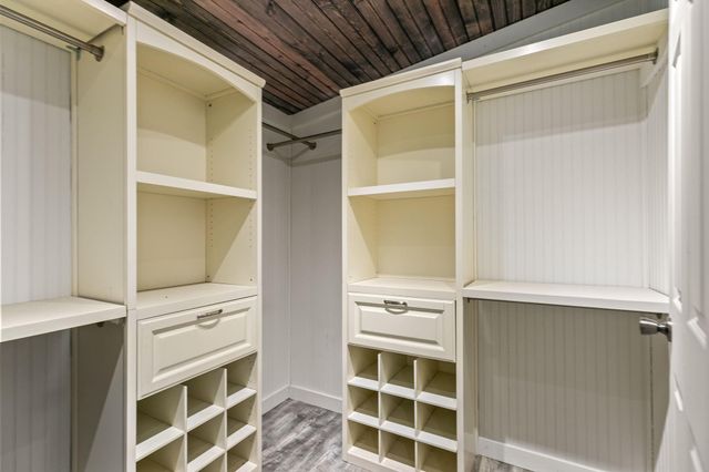 6623 County Road 302, Navasota, TX 77868