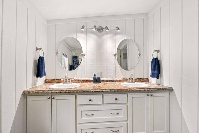 6623 County Road 302, Navasota, TX 77868