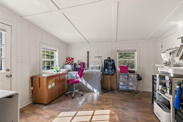 6623 County Road 302, Navasota, TX 77868