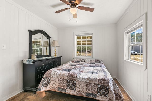 6623 County Road 302, Navasota, TX 77868