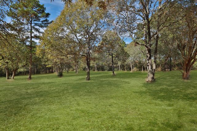 6623 County Road 302, Navasota, TX 77868