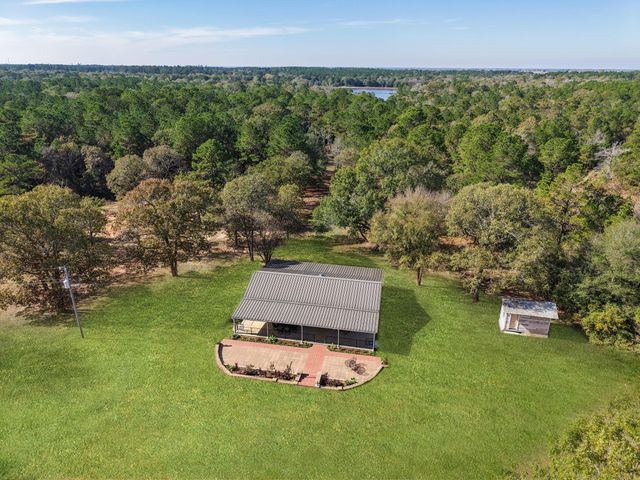 6623 County Road 302, Navasota, TX 77868