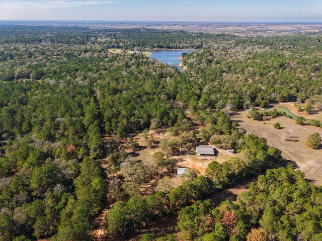 6623 County Road 302, Navasota, TX 77868