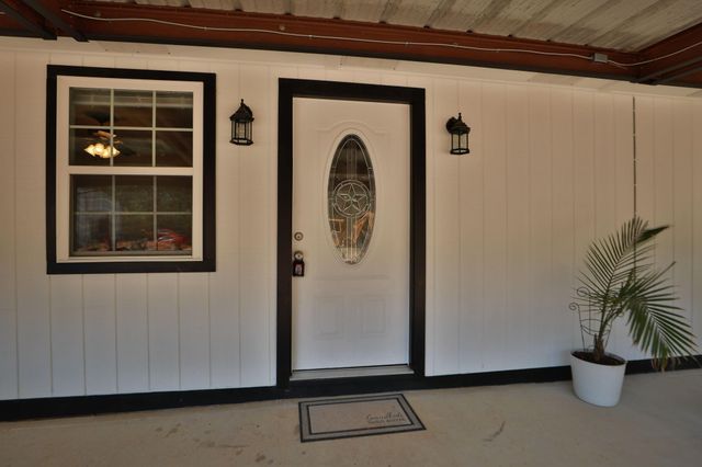 6623 County Road 302, Navasota, TX 77868