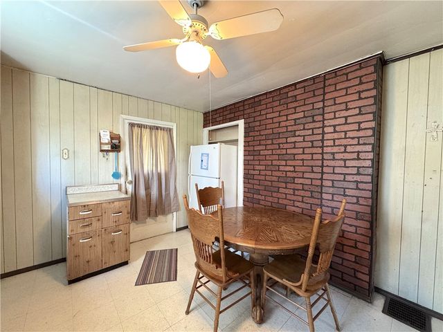 3003 Riverside Dr, Penn Twp, PA 15623