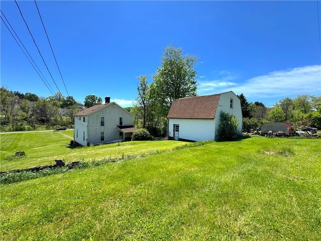 3003 Riverside Dr, Penn Twp, PA 15623
