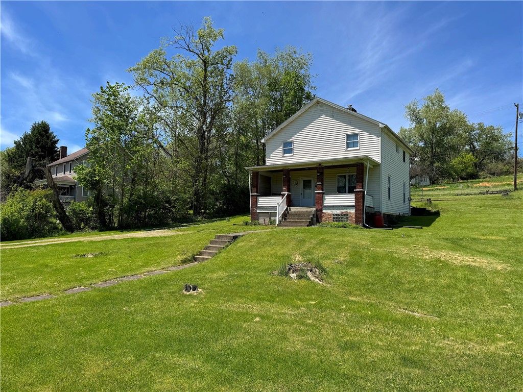 3003 Riverside Dr, Penn Twp, PA 15623