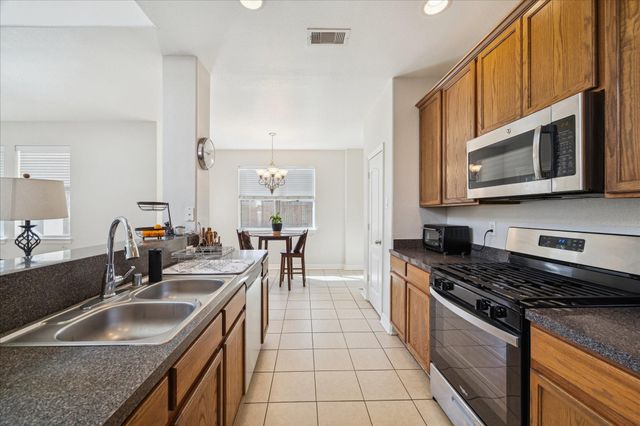 18627 Walden Glen Circle, Humble, TX 77346