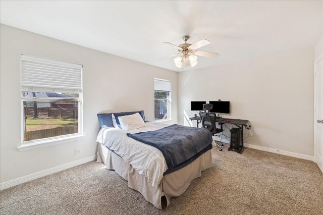 18627 Walden Glen Circle, Humble, TX 77346