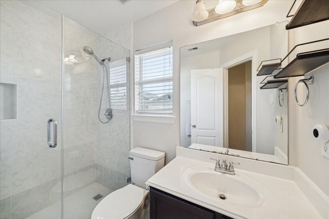 18627 Walden Glen Circle, Humble, TX 77346