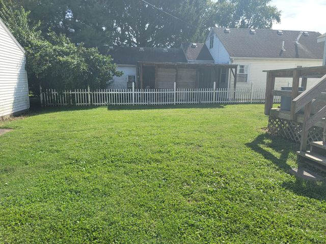 24 N Hazelwood Avenue, Newark, OH 43055