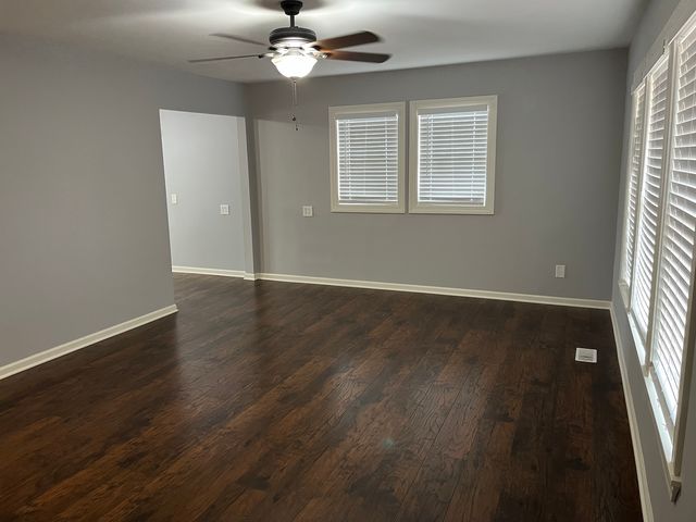 302 Freehauf Street, Lemont, IL 60439
