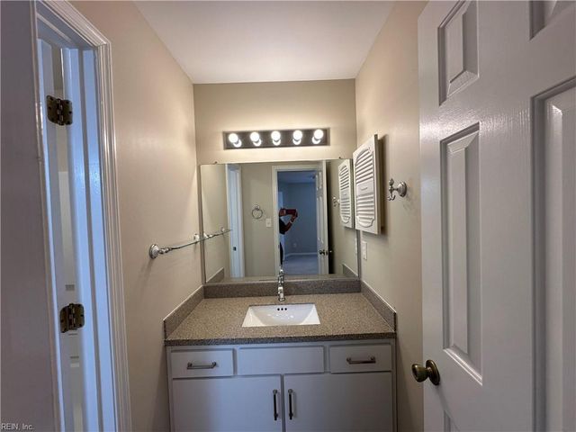 737 Drift Tide DR, Virginia Beach, VA 23464