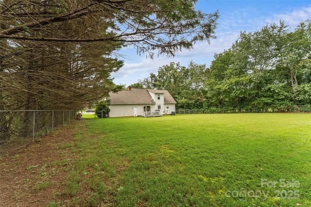 98 Harolds Court 38, Taylorsville, NC 28681