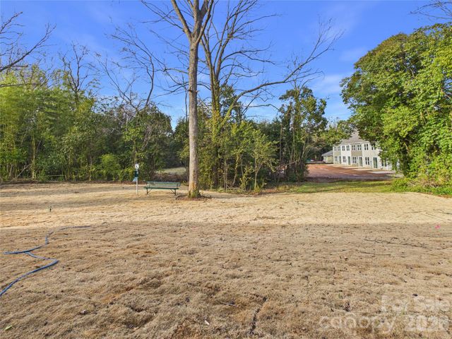 311 E King Street 04, Kings Mountain, NC 28086