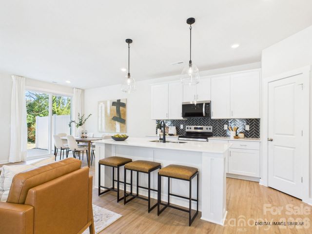 311 E King Street 04, Kings Mountain, NC 28086