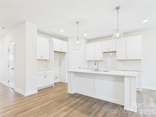 311 E King Street 04, Kings Mountain, NC 28086