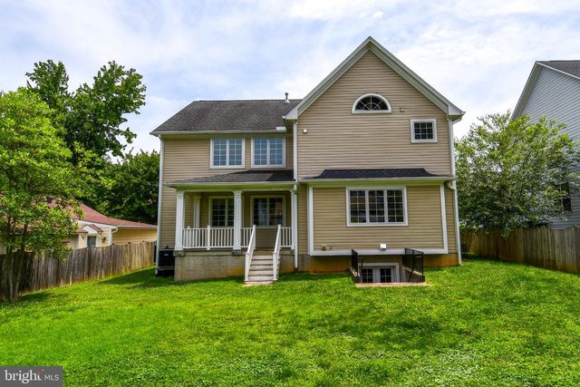 1924 LEONARD RD, Falls Church, VA 22043